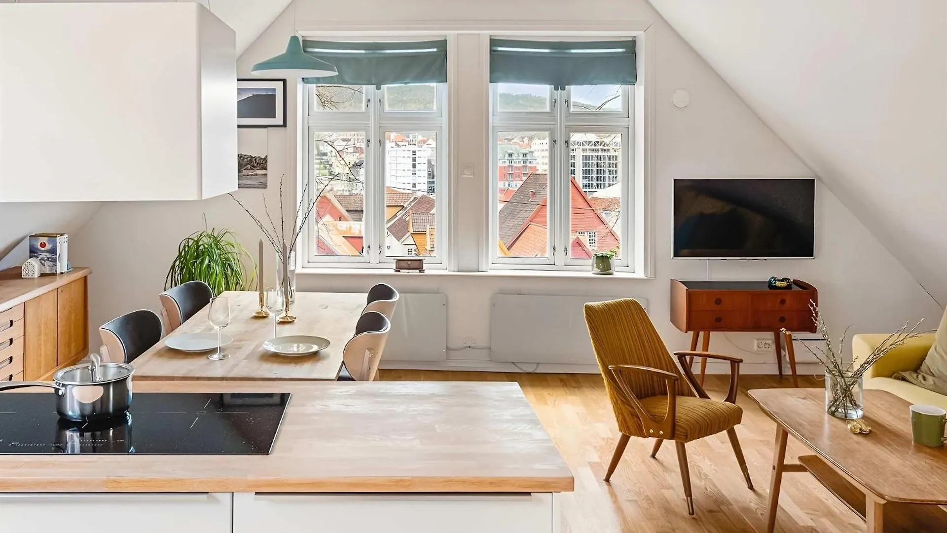 Design Apartment By Bryggen - View & Location Bergen
